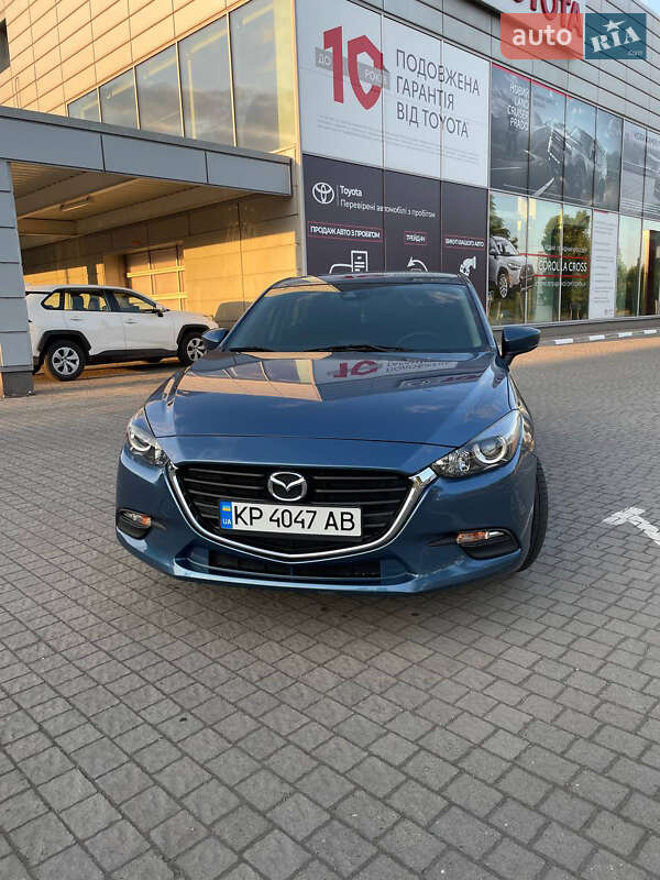 Mazda 3 2018