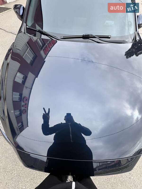 Седан Mazda 3 2015 в Полтаве