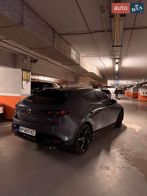 Хэтчбек Mazda 3 2020 в Запорожье