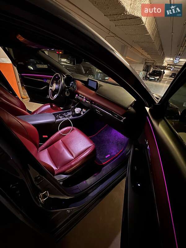 Хэтчбек Mazda 3 2020 в Запорожье