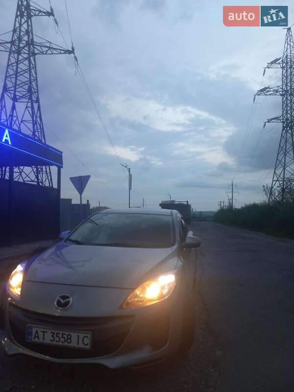 Седан Mazda 3 2011 в Ивано-Франковске фото 13 Седан Mazda 3 2011 в Ивано-Франковске