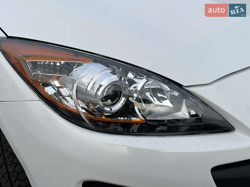 Седан Mazda 3 2013 в Прилуках фото 10 Седан Mazda 3 2013 в Прилуках