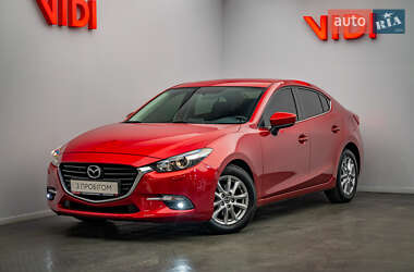 Седан Mazda 3 2017 в Киеве