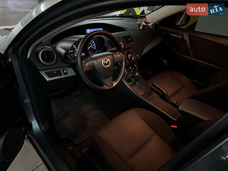 Седан Mazda 3 2011 в Дніпрі фото 7 Седан Mazda 3 2011 в Дніпрі