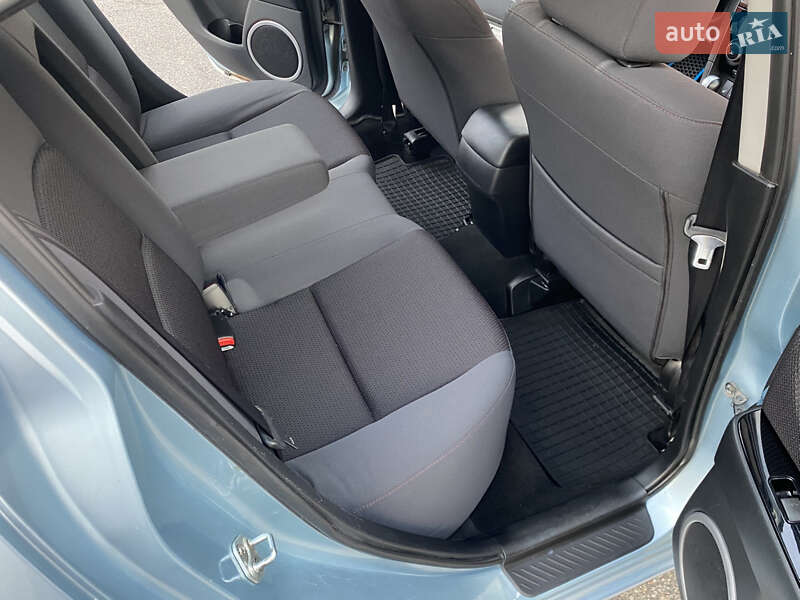 Седан Mazda 3 2008 в Киеве фото 28 Седан Mazda 3 2008 в Киеве