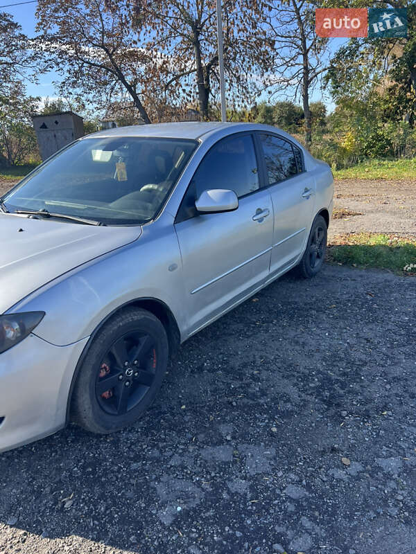 Mazda 3 2004