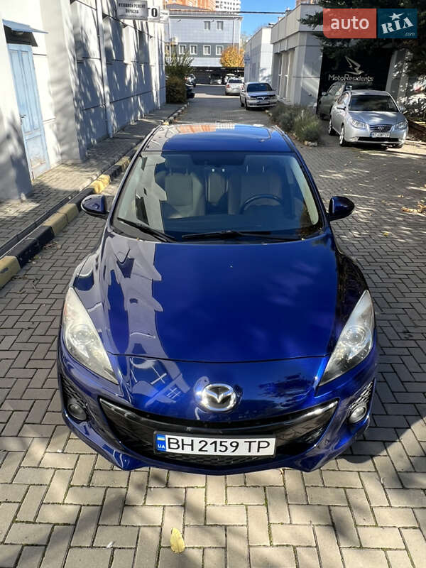 Седан Mazda 3 2012 в Одесі