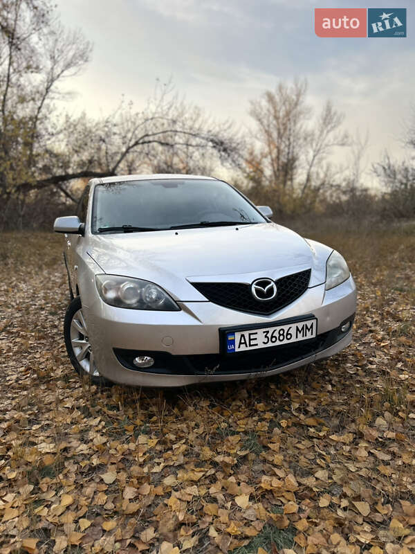 Хэтчбек Mazda 3 2006 в Днепре