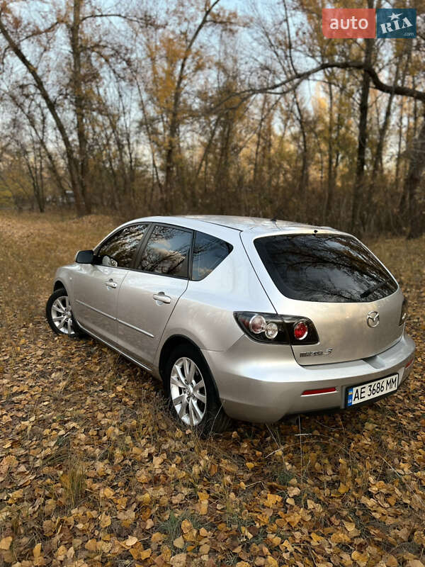 Хэтчбек Mazda 3 2006 в Днепре