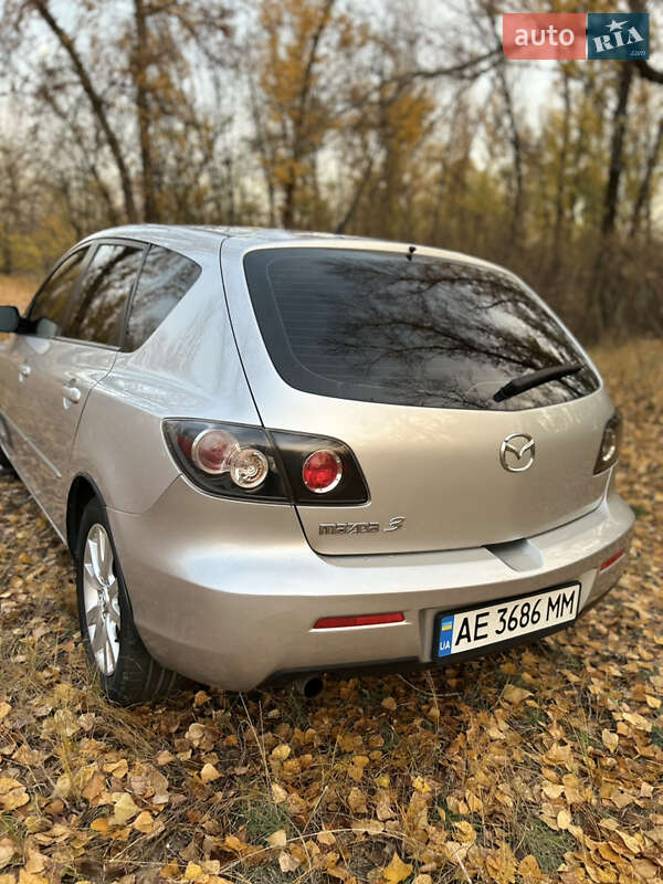Хэтчбек Mazda 3 2006 в Днепре