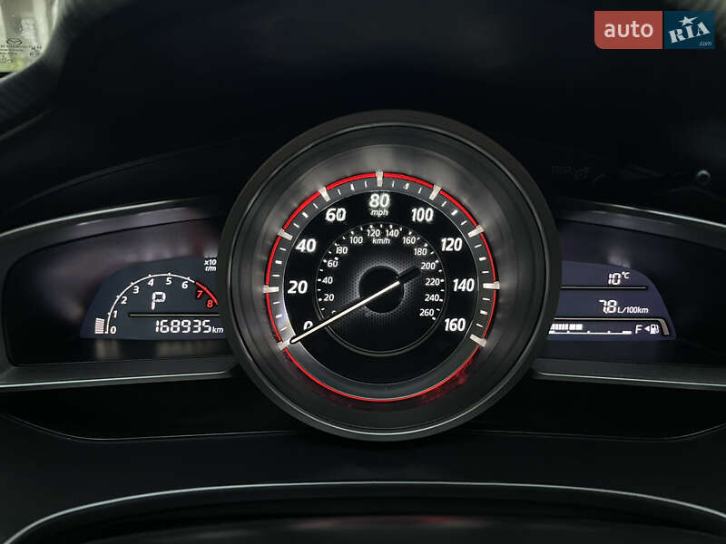 Седан Mazda 3 2016 в Полтаве фото 30 Седан Mazda 3 2016 в Полтаве