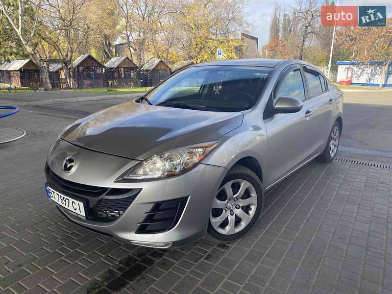 Mazda 3 2013