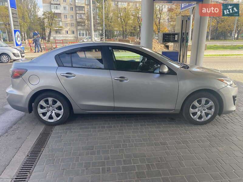 Седан Mazda 3 2013 в Николаеве фото 7 Седан Mazda 3 2013 в Николаеве