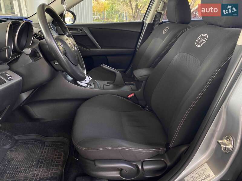Седан Mazda 3 2013 в Николаеве фото 15 Седан Mazda 3 2013 в Николаеве