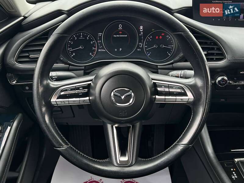 Седан Mazda 3 2018 в Одесі фото 12 Седан Mazda 3 2018 в Одесі