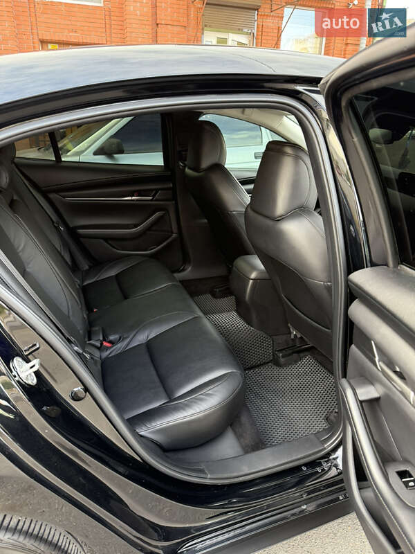Седан Mazda 3 2020 в Киеве фото 16 Седан Mazda 3 2020 в Киеве