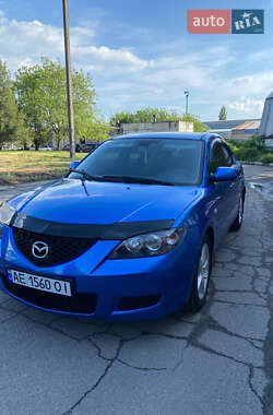 Седан Mazda 3 2006 в Павлограді