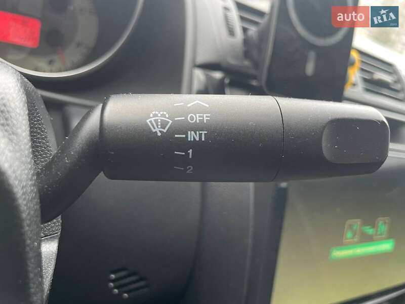 Седан Mazda 3 2007 в Киеве