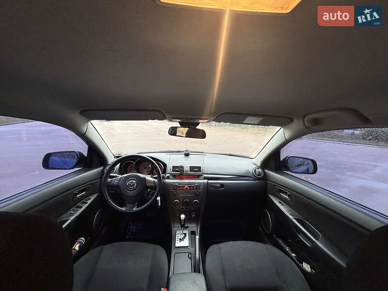 Седан Mazda 3 2006 в Житомире