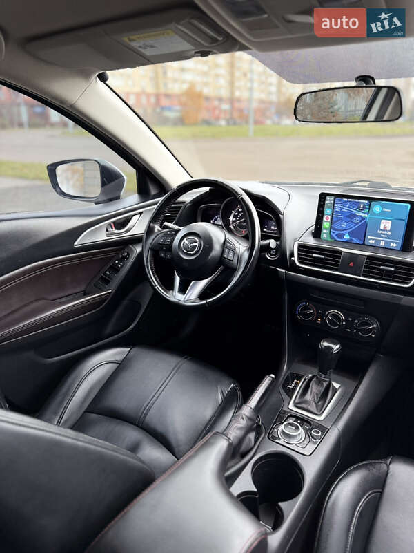 Седан Mazda 3 2013 в Киеве фото 3 Седан Mazda 3 2013 в Киеве