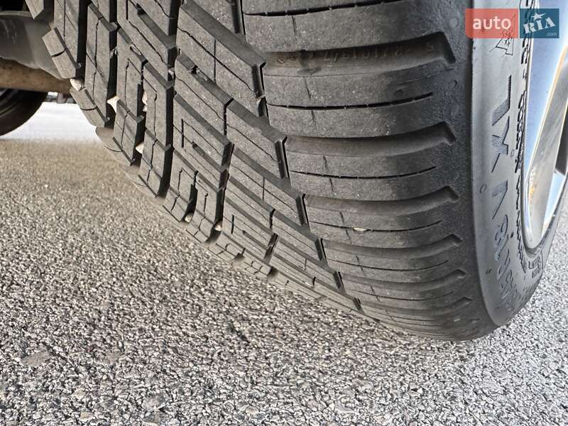 Седан Mazda 3 2018 в Киеве фото 12 Седан Mazda 3 2018 в Киеве