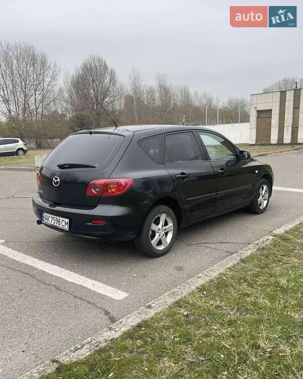 Хэтчбек Mazda 3 2004 в Киеве