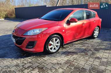 Хэтчбек Mazda 3 2010 в Полтаве
