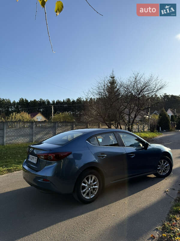 Седан Mazda 3 2018 в Киеве фото 6 Седан Mazda 3 2018 в Киеве