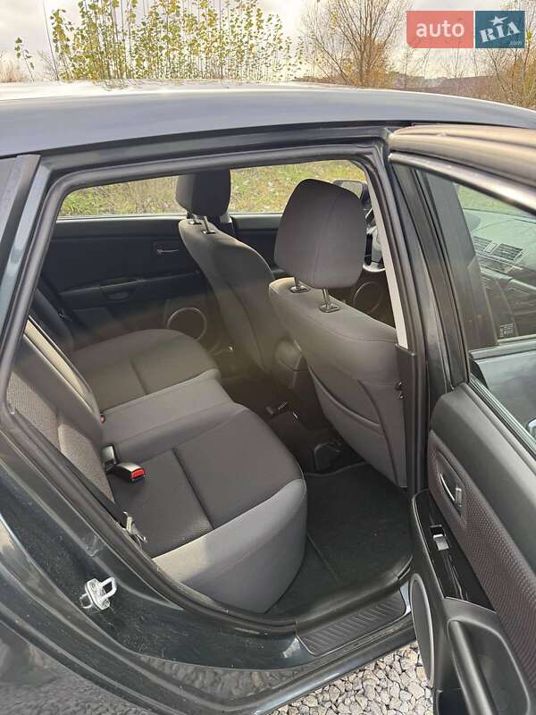 Хэтчбек Mazda 3 2008 в Житомире