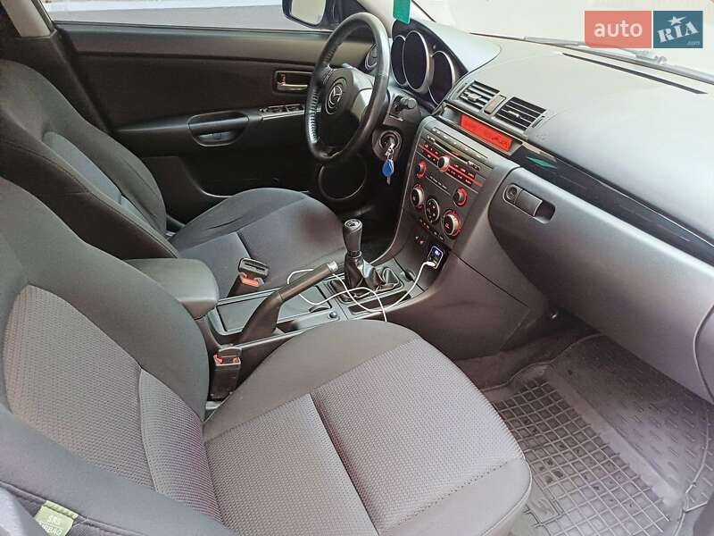 Хетчбек Mazda 3 2007 в Одесі фото 17 Хетчбек Mazda 3 2007 в Одесі