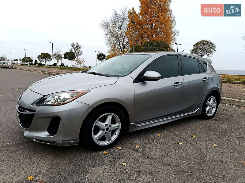 Хетчбек Mazda 3 2013 в Черкасах