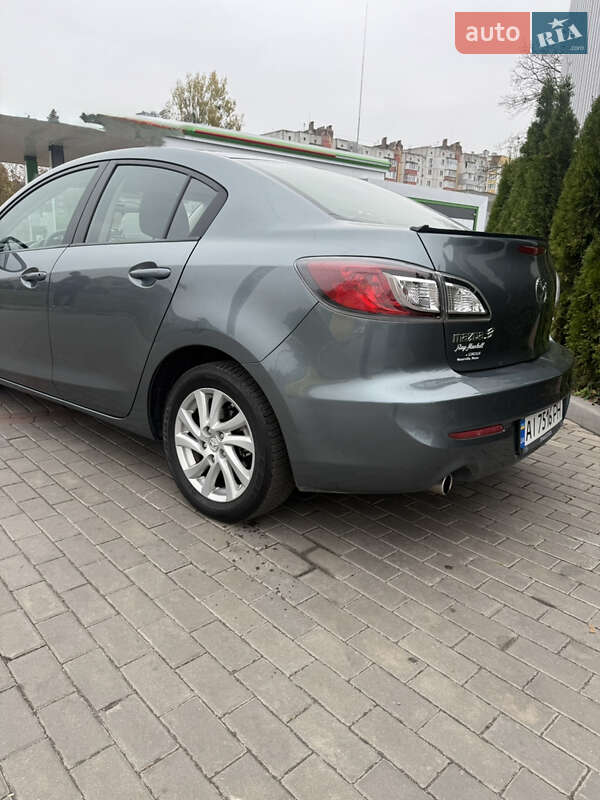 Седан Mazda 3 2012 в Білій Церкві