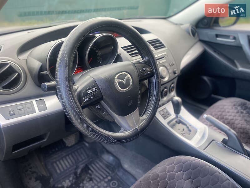 Седан Mazda 3 2011 в Івано-Франківську фото 23 Седан Mazda 3 2011 в Івано-Франківську