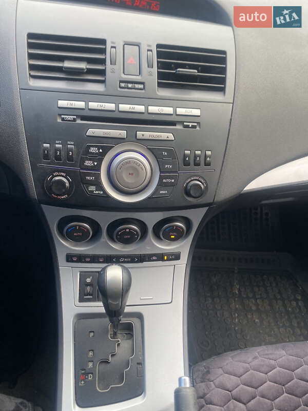 Седан Mazda 3 2011 в Івано-Франківську фото 26 Седан Mazda 3 2011 в Івано-Франківську