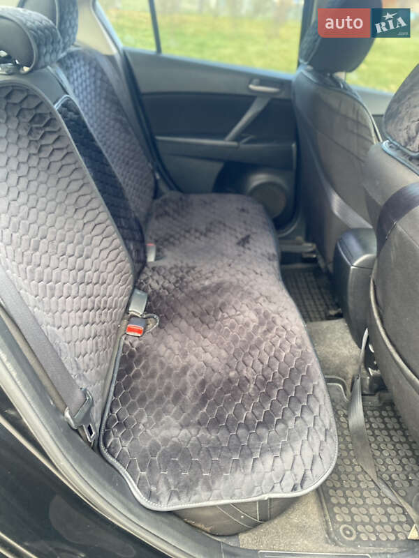Седан Mazda 3 2011 в Івано-Франківську фото 30 Седан Mazda 3 2011 в Івано-Франківську