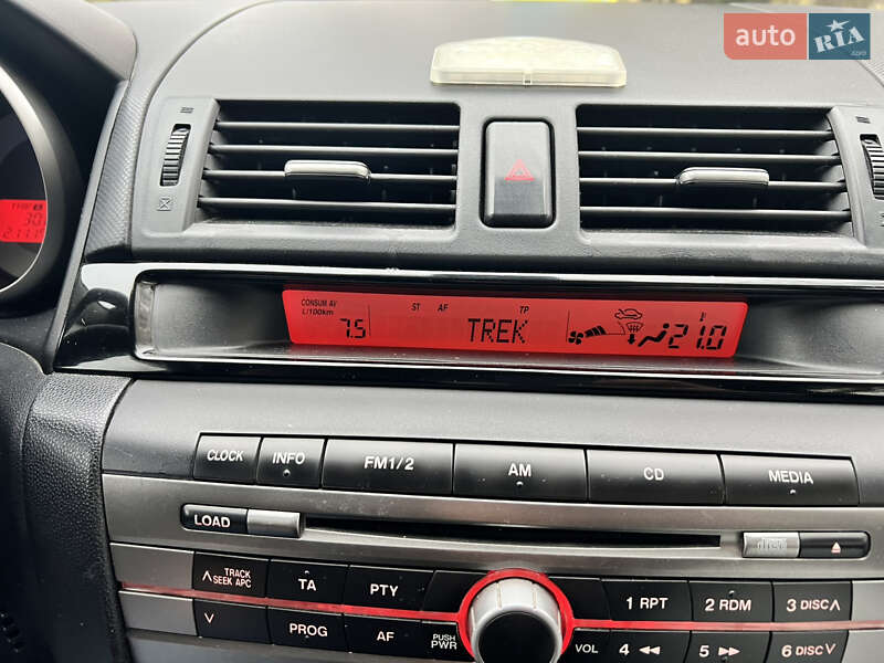 Седан Mazda 3 2007 в Ровно