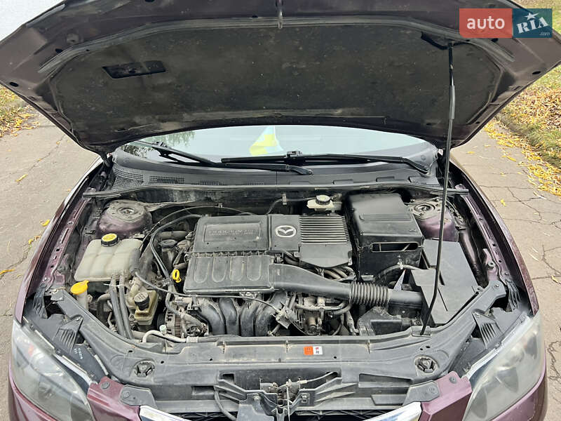 Седан Mazda 3 2007 в Ровно