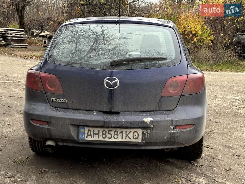 Хэтчбек Mazda 3 2004 в Каменец-Подольском