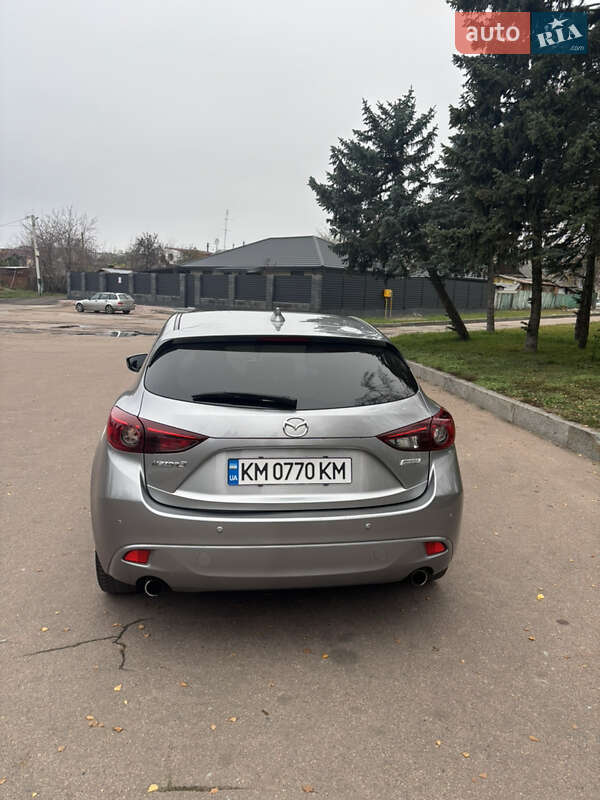Хетчбек Mazda 3 2014 в Житомирі