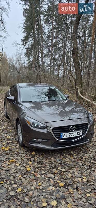 Седан Mazda 3 2017 в Києві