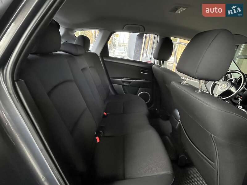 Хэтчбек Mazda 3 2008 в Виннице