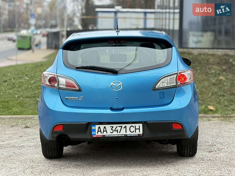 Хетчбек Mazda 3 2010 в Києві