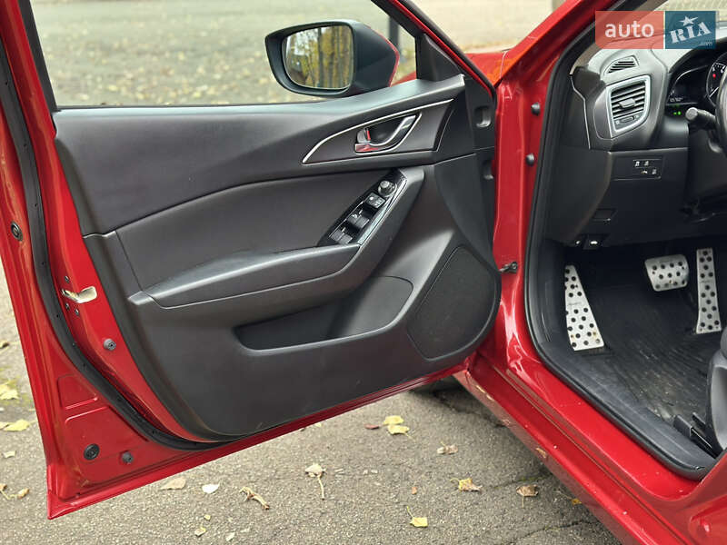 Седан Mazda 3 2017 в Києві фото 17 Седан Mazda 3 2017 в Києві