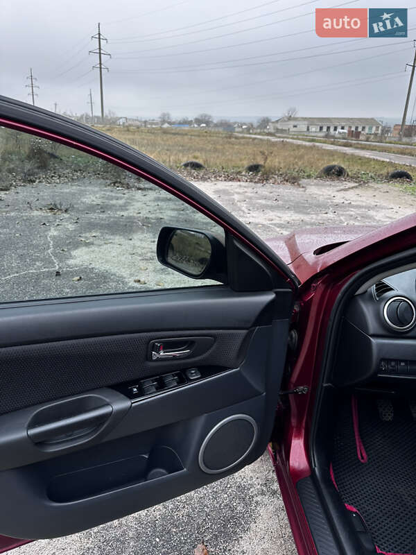 Хетчбек Mazda 3 2008 в Томаківці