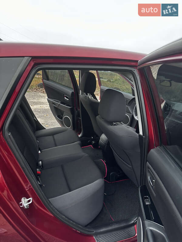 Хетчбек Mazda 3 2008 в Томаківці