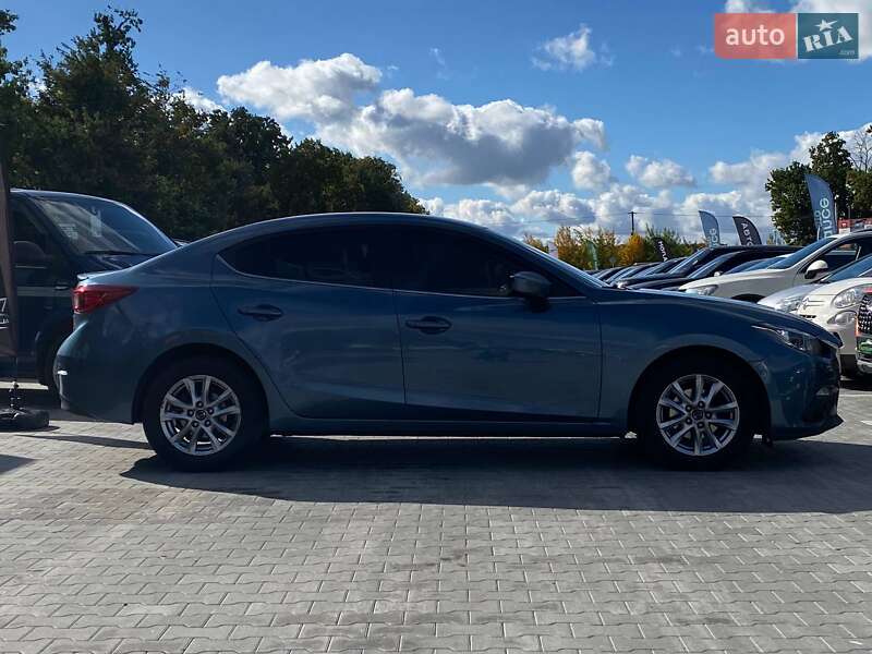 Седан Mazda 3 2014 в Києві