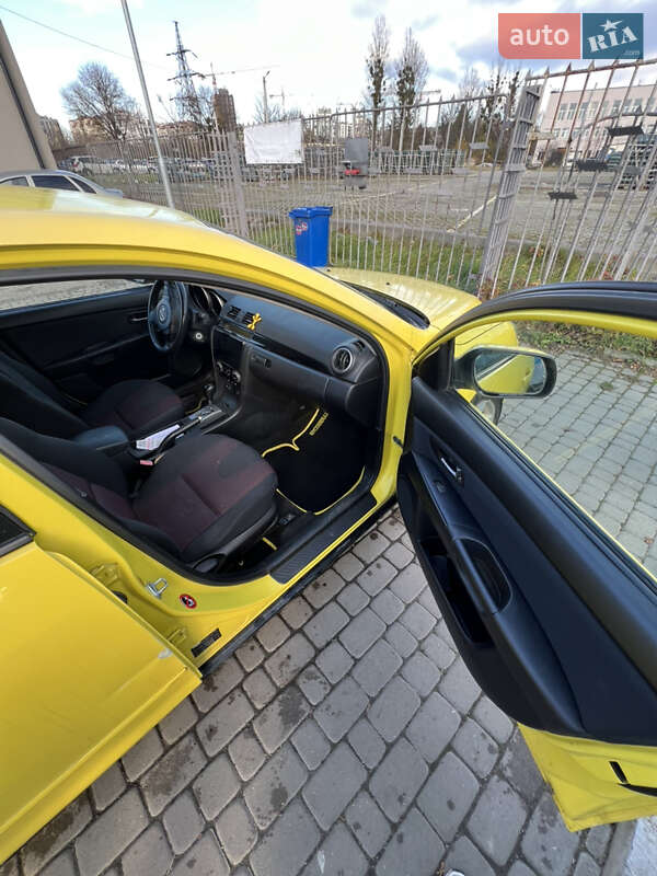 Хэтчбек Mazda 3 2006 в Львове