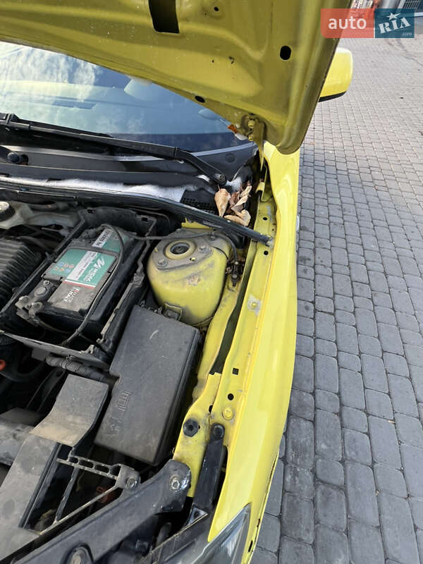 Хэтчбек Mazda 3 2006 в Львове