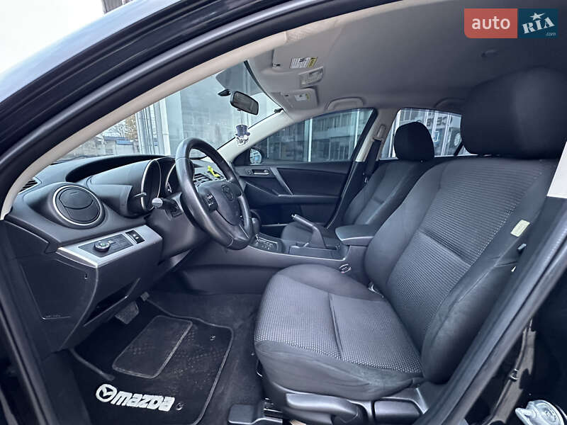 Седан Mazda 3 2012 в Николаеве фото 20 Седан Mazda 3 2012 в Николаеве