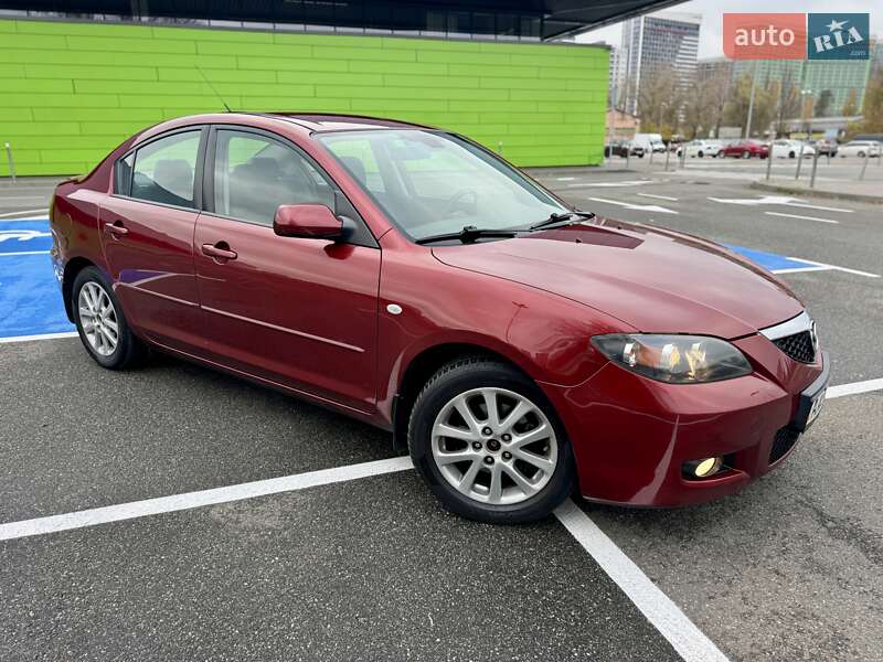 Седан Mazda 3 2008 в Киеве